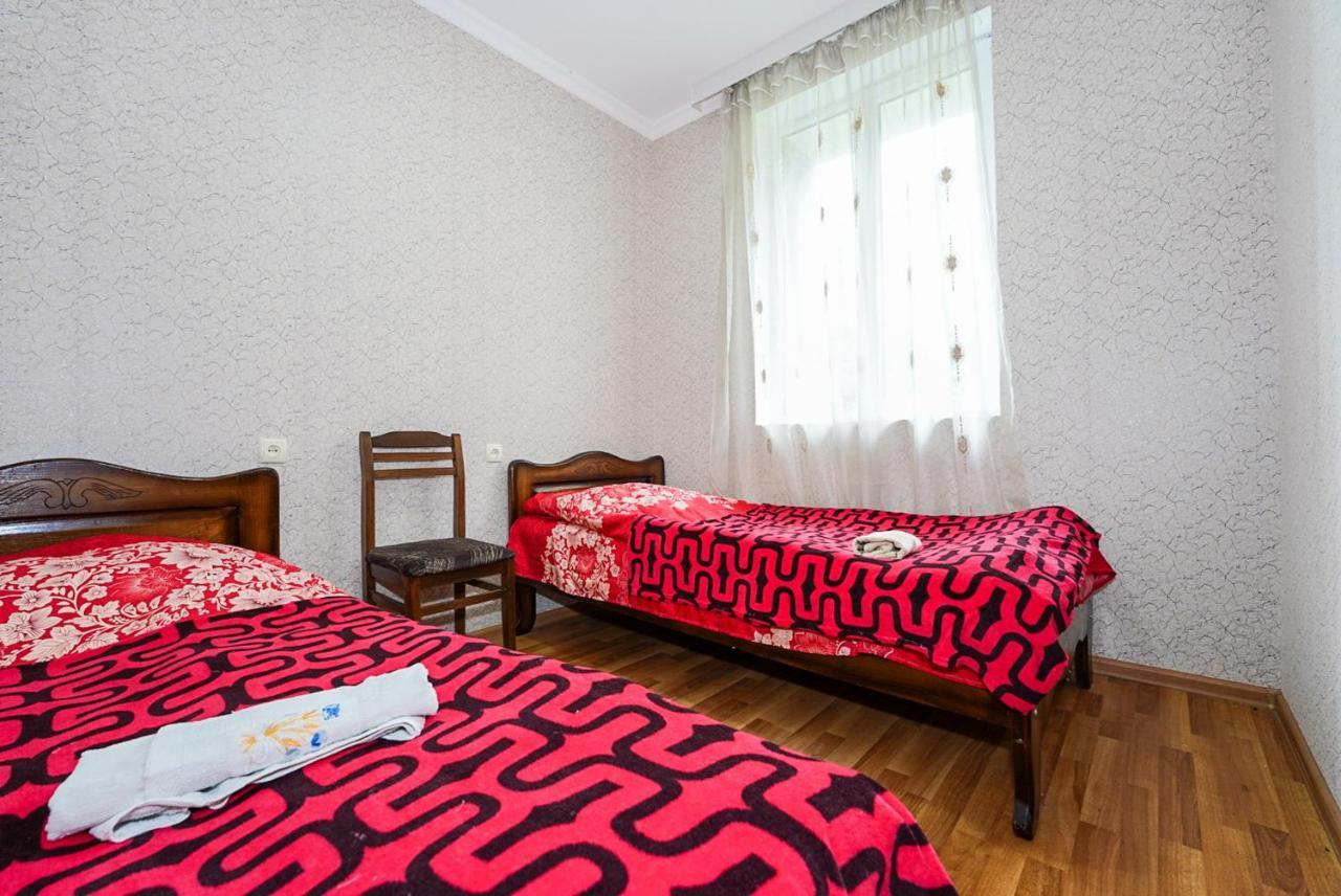 Bori'S Guesthouse Ushguli Exterior photo