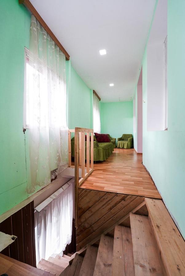 Bori'S Guesthouse Ushguli Exterior photo