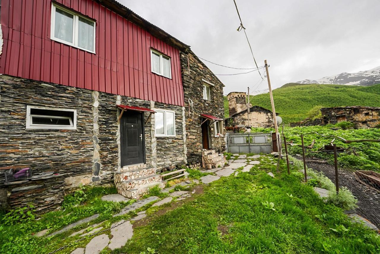 Bori'S Guesthouse Ushguli Exterior photo